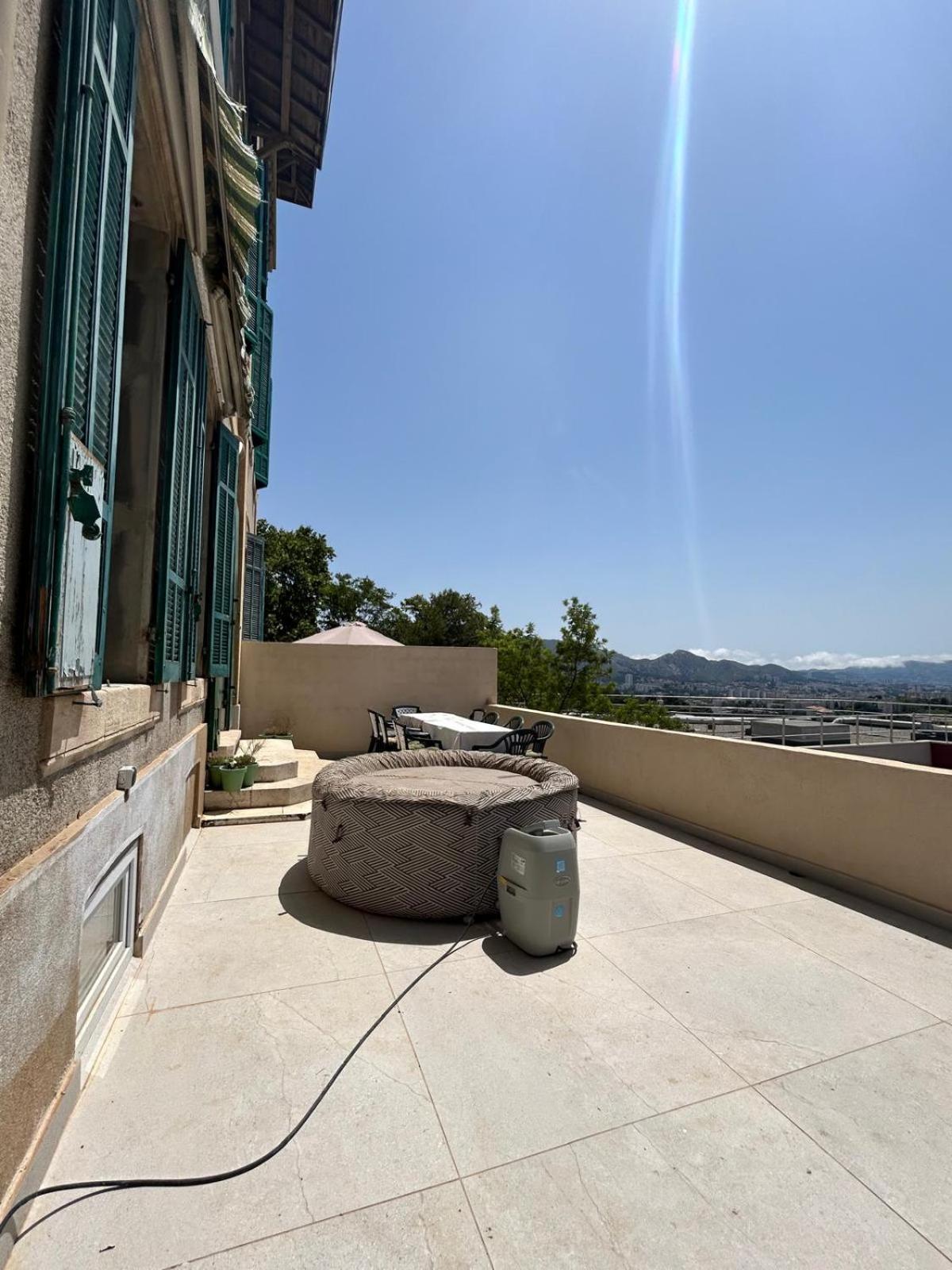 Maisons Detente Jardin, Terrasse Vue Mer Et Spa Marsella Exterior foto